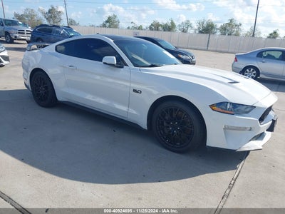 FORD MUSTANG 2020