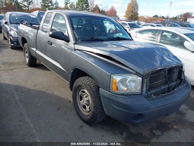 DODGE DAKOTA 2005