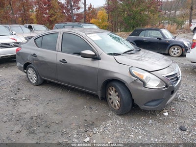 NISSAN VERSA 2016