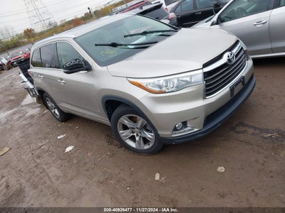 TOYOTA HIGHLANDER 2015