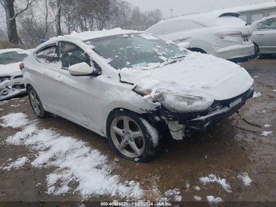 HYUNDAI ELANTRA 2016