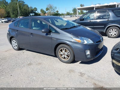 TOYOTA PRIUS 2011