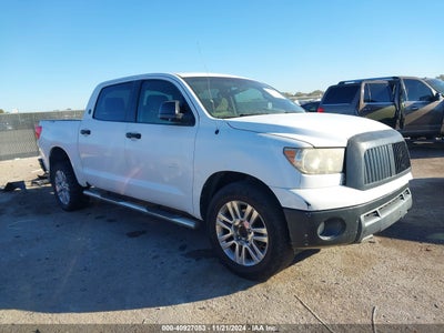 TOYOTA TUNDRA 2010