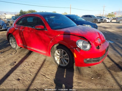 VOLKSWAGEN BEETLE 2013