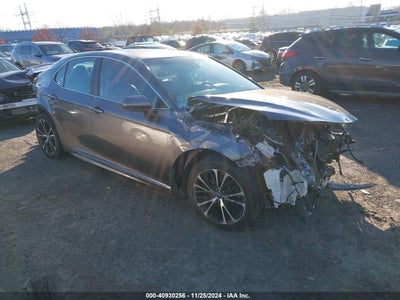 TOYOTA CAMRY 2018