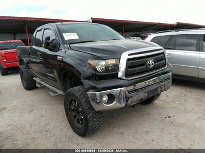 TOYOTA TUNDRA 2011