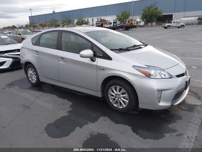 TOYOTA PRIUS PLUG-IN 2015