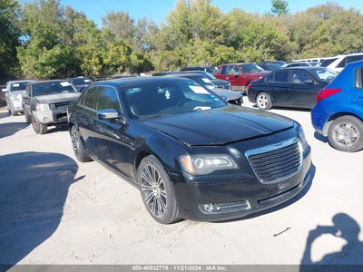 CHRYSLER 300 2013