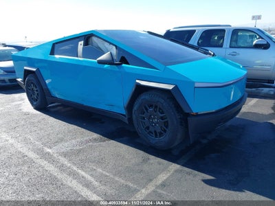 TESLA CYBERTRUCK 2024