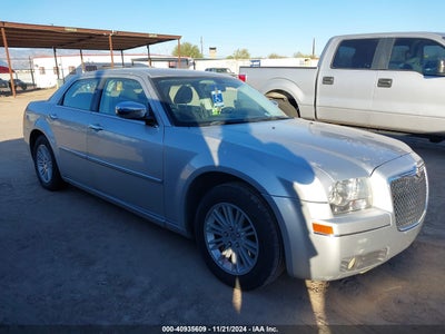 CHRYSLER 300 2010