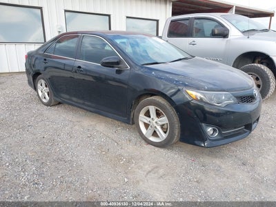 TOYOTA CAMRY 2012