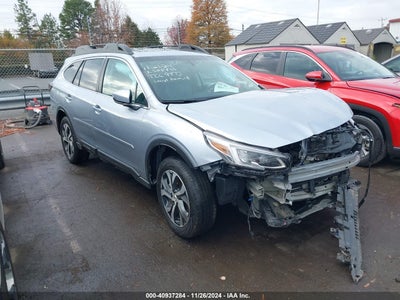 SUBARU OUTBACK 2022