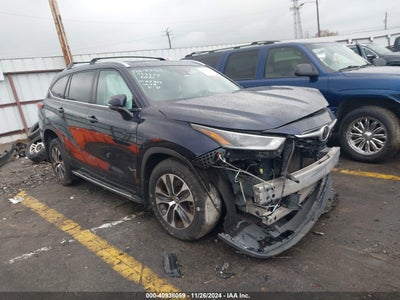 TOYOTA HIGHLANDER 2021