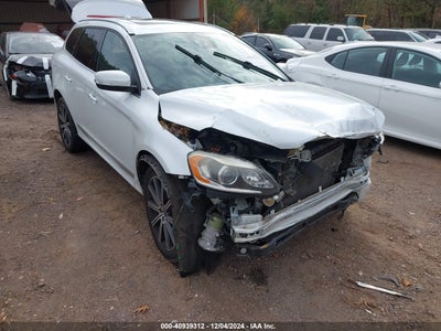 VOLVO XC60 2015