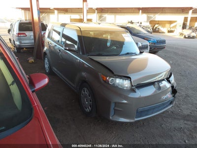 SCION XB 2011