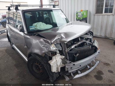 SCION XB 2005