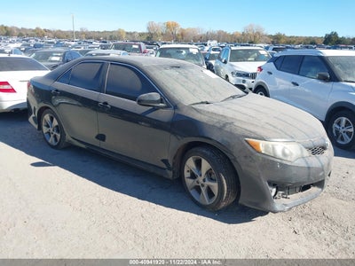 TOYOTA CAMRY 2012