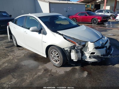 TOYOTA PRIUS 2020