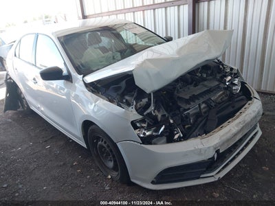 VOLKSWAGEN JETTA 2016