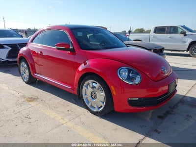 VOLKSWAGEN BEETLE 2016