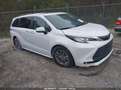 TOYOTA SIENNA 2023
