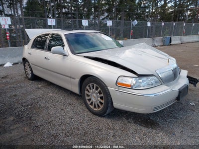 LINCOLN TOWN CAR 2007