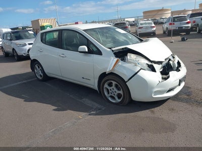 NISSAN LEAF 2013