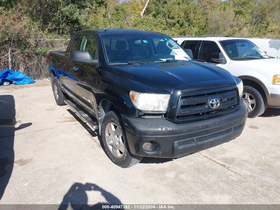 TOYOTA TUNDRA 2011