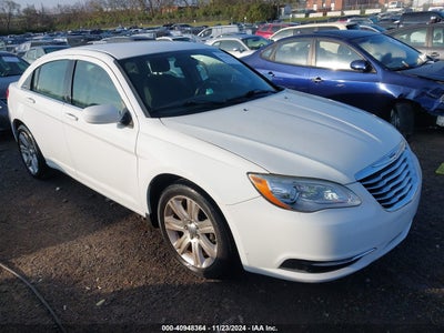 CHRYSLER 200 2012