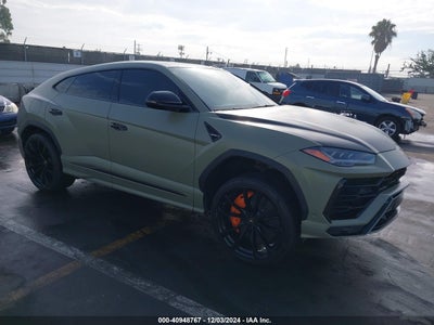 LAMBORGHINI URUS 2020