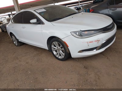 CHRYSLER 200 2015