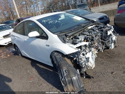 TOYOTA PRIUS PRIME 2017