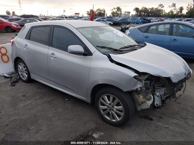 TOYOTA MATRIX 2010