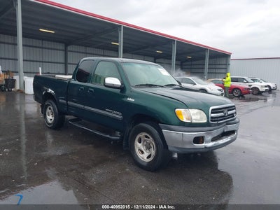 TOYOTA TUNDRA 2001