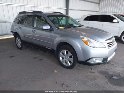 SUBARU OUTBACK 2012