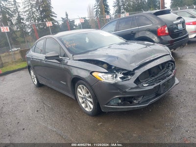 FORD FUSION HYBRID 2017