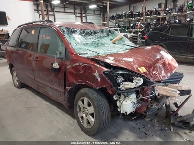 TOYOTA SIENNA 2004