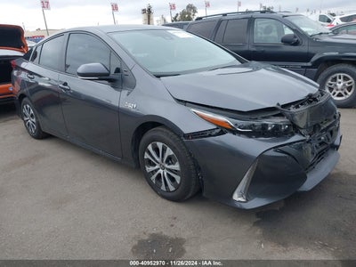 TOYOTA PRIUS PRIME 2022