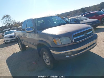 TOYOTA TUNDRA 2002