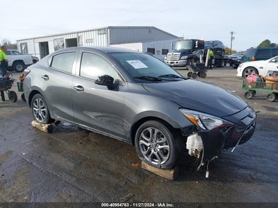 TOYOTA YARIS 2020
