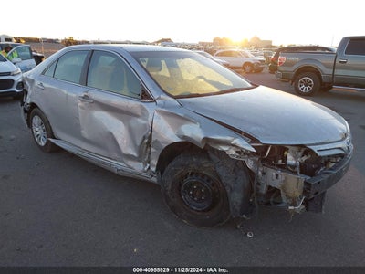 TOYOTA CAMRY 2013
