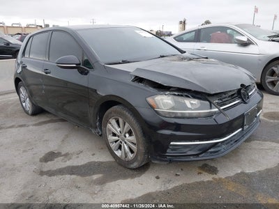 VOLKSWAGEN GOLF 2020