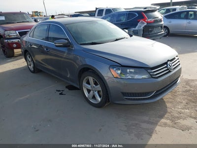 VOLKSWAGEN PASSAT 2015