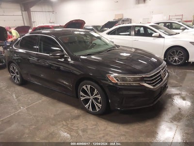 VOLKSWAGEN PASSAT 2021