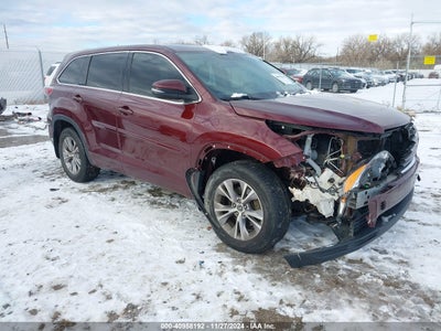 TOYOTA HIGHLANDER 2016