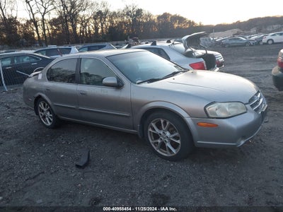 NISSAN MAXIMA 2001