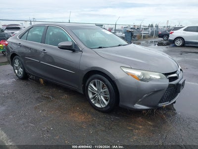 TOYOTA CAMRY 2017