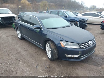 VOLKSWAGEN PASSAT 2012