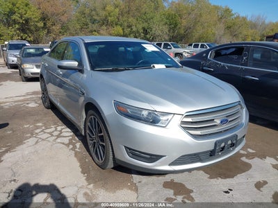 FORD TAURUS 2017