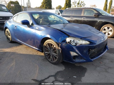 SCION FR-S 2013